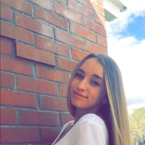 Meet your Posher, Sophie